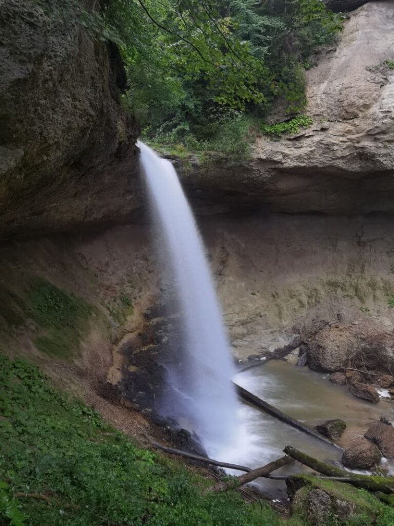 Tolles Ziel auf der Scheidegger Wasserfälle Wanderung - die unterste Stufe der Wasserfälle im Allgäu