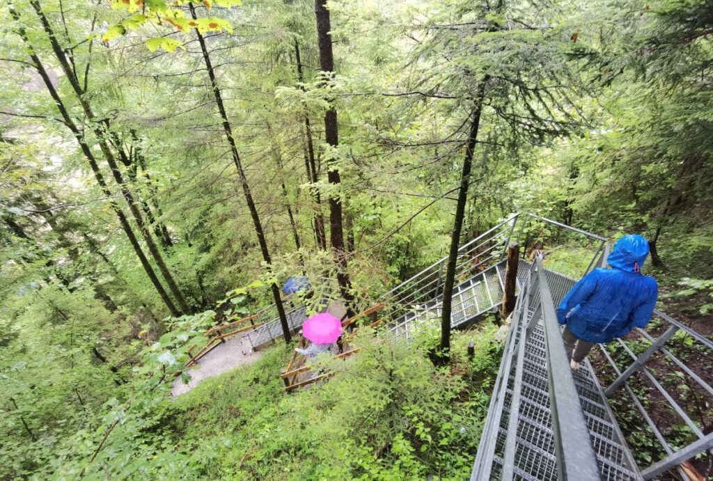 Scheidegger Wasserfälle Wanderung in der Rohrachschlucht